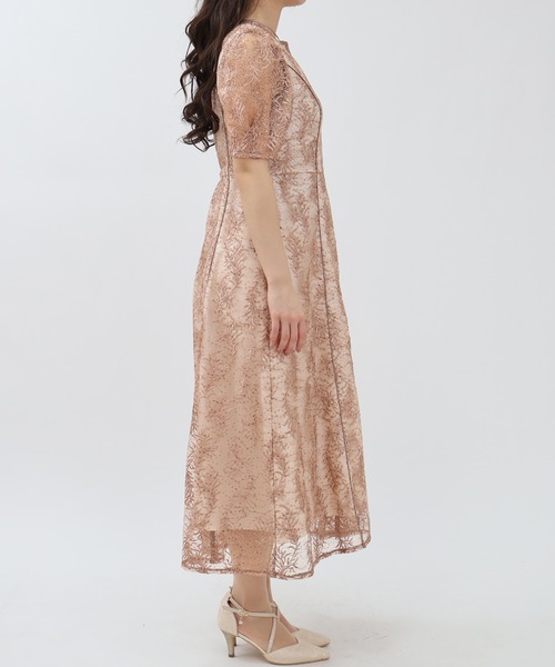 TRUDEA(トルディア)の「スパンコール刺繍レースワンピース(ドレス・レディース・ブラック/ピンクベージュ・MEDIUM)」の18枚目の写真