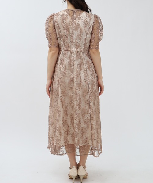 TRUDEA(トルディア)の「スパンコール刺繍レースワンピース(ドレス・レディース・ブラック/ピンクベージュ・MEDIUM)」の19枚目の写真