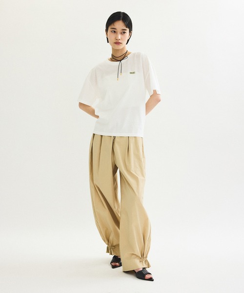 ADAM ET ROPE'(アダムエロペ)の「【サステナブル】イノセンスプリントTEE(Tシャツ/カットソー・レディース・ホワイト/ピンク・FREE)」の5枚目の写真