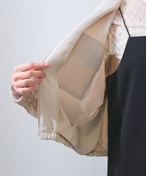 VIS（ビス）の「【WEB限定】気流染めリネンライクダブルポケットブルゾン【防シワ/UVケア/接触冷感/洗える】（ブルゾン・レディース・ベージュ/カーキ/スミクロ・FREE）」の16枚目の写真