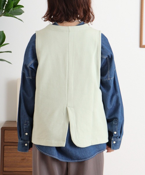 Emago（イマゴ）の「EMAGO コーヒーショップ刺繍ベスト（ベスト・レディース・アイボリー/ネイビー/グリーン・FREE）」の22枚目の写真
