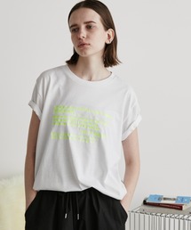 ネオン刺繍ロゴTEE