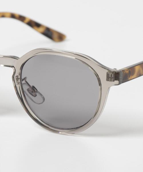 SMELLY（スメリー）の「ボストンシェイプサングラス（メガネ・レディース・グリーン系その他/グレー/グレー系その他/ブラウン系その他・-）」の6枚目の写真