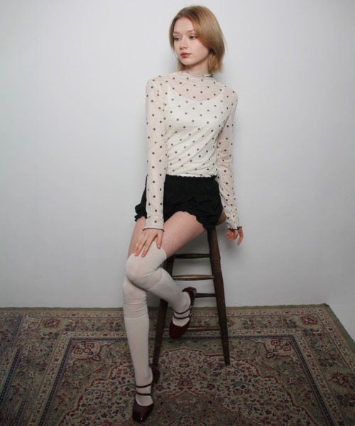 IMARI(イマリ)の「【 IMARI / イマリ 】 ドット シアー メロウ トップス(Tシャツ/カットソー・レディース・アイボリー/ブラック/ホワイト系その他・FREE)」の20枚目の写真
