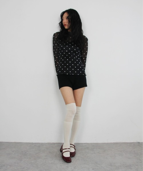 IMARI(イマリ)の「【 IMARI / イマリ 】 ドット シアー メロウ トップス(Tシャツ/カットソー・レディース・アイボリー/ブラック/ホワイト系その他・FREE)」の4枚目の写真