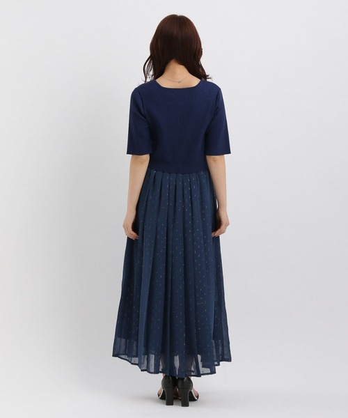 Andemiu(アンデミュウ)の「ラメドットドッキングワンピース327795(ワンピース・レディース・ブラック/ライトグレー/ネイビー・FREE)」の16枚目の写真