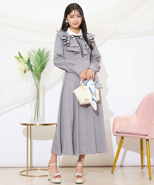 WILLSELECTION(ウィルセレクション)の「配色襟ダブルフリルシャツワンピース(ワンピース・レディース・グレー系その他/ライトグレー/ベージュ・FREE)」の13枚目の写真