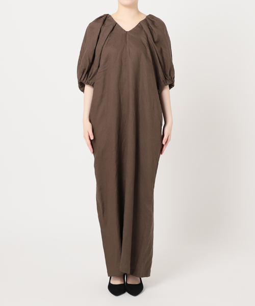 journal standard L'essage(ジャーナルスタンダードレサージュ)の「Linen ボリュームスリーブワンピース(ワンピース・レディース・ブラウン/ブラック・FREE)」の7枚目の写真