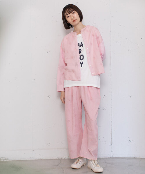 POU DOU DOU(プードゥドゥ)の「HARMONY ロゴプリントTシャツ(Tシャツ/カットソー・レディース・ブラック/ホワイト/オフホワイト・M)」の20枚目の写真