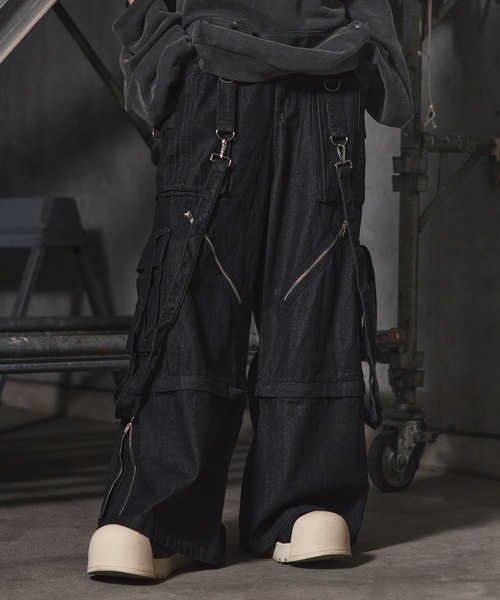 ERAR（エラー）の「【ERAR】3wayルーズシルエットハイギミックサスペンダーカーゴデニムパンツ（カーゴパンツ・メンズ・ブラック/ブラック系1・S/M/L/XL）」の7枚目の写真