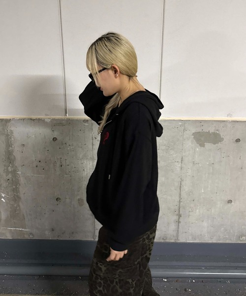 sedacle(セダクル)の「スラブジップパーカー(パーカー・メンズ・ブラック/グレー・LARGE/MEDIUM/SMALL)」の10枚目の写真