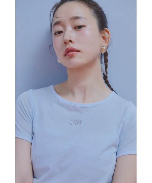 FURFUR(ファーファー)の「【WEB限定カラー】クリスタルロゴアシンメトリーTシャツ(Tシャツ/カットソー・レディース・ブラック/レッド/オフホワイト/サックスブルー・FREE)」の6枚目の写真