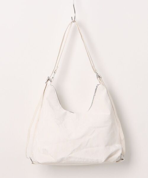 TONE SELECT GOODS（トーンセレクトグッズ）の「【urge select】バタフライモチーフ リュック/ショルダーバッグ【2way】（ショルダーバッグ・レディース・オフホワイト/ブルー/ブラック/ミント/ライトグレー・FREE）」の7枚目の写真