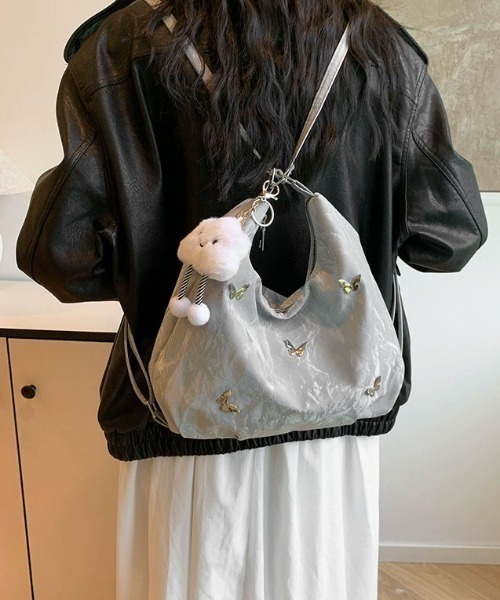 TONE SELECT GOODS（トーンセレクトグッズ）の「【urge select】バタフライモチーフ リュック/ショルダーバッグ【2way】（ショルダーバッグ・レディース・オフホワイト/ブルー/ブラック/ミント/ライトグレー・FREE）」の6枚目の写真