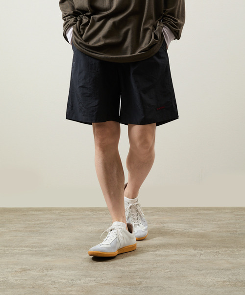 And A（アンドエー）の「Gramicci グラミチ / NYLON PACKABLE G-SHORT 水陸両用撥水ショーツ ショートパンツ / G4SM-P146（その他パンツ・メンズ・パープル/ネイビー/ダークベージュ/ダークブラウン/ライトベージュ/オリーブ/ブラック・SMALL/MEDIUM/LARGE/X-LARGE）」の2枚目の写真