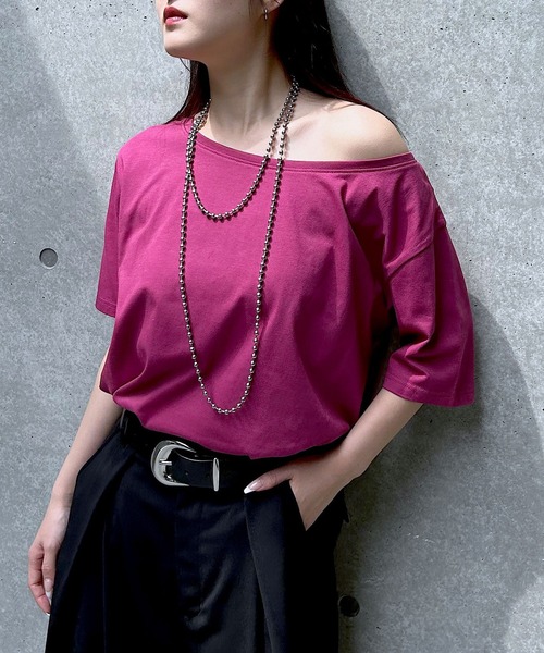 PAGEBOY（ページボーイ）の「【2サイズ展開】ルーズネック2WAYオフショル（Tシャツ/カットソー・レディース・ブラック/チャコールグレー/ホワイト/ブルー系その他/ピンク系その他/サックスブルー・FREE/LARGE）」の6枚目の写真