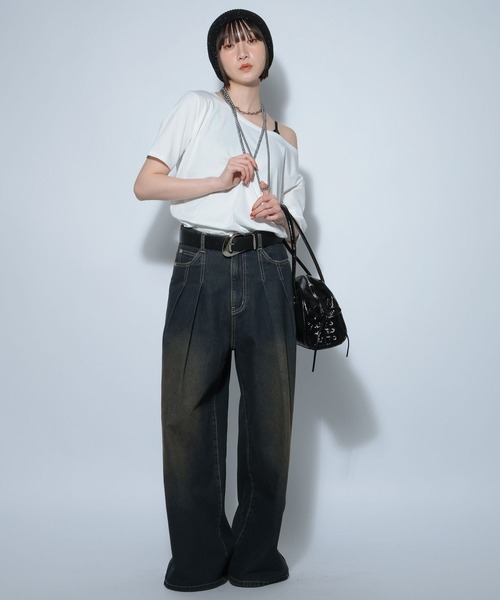 PAGEBOY（ページボーイ）の「【2サイズ展開】ルーズネック2WAYオフショル（Tシャツ/カットソー・レディース・ブラック/チャコールグレー/ホワイト/ブルー系その他/ピンク系その他/サックスブルー・FREE/LARGE）」の9枚目の写真