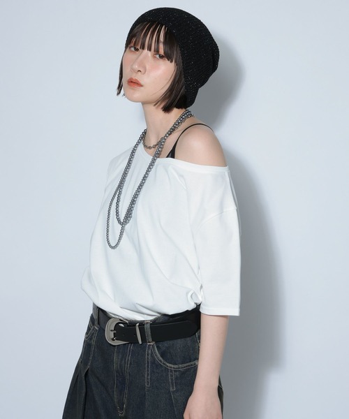 PAGEBOY（ページボーイ）の「【2サイズ展開】ルーズネック2WAYオフショル（Tシャツ/カットソー・レディース・ブラック/チャコールグレー/ホワイト/ブルー系その他/ピンク系その他/サックスブルー・FREE/LARGE）」の13枚目の写真