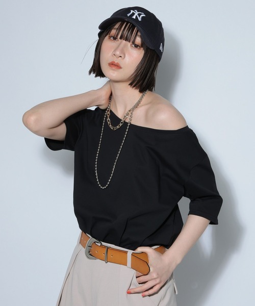 PAGEBOY（ページボーイ）の「【2サイズ展開】ルーズネック2WAYオフショル（Tシャツ/カットソー・レディース・ブラック/チャコールグレー/ホワイト/ブルー系その他/ピンク系その他/サックスブルー・FREE/LARGE）」の22枚目の写真