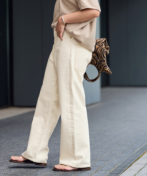 FRAMeWORK(フレームワーク)の「≪ベストセラー≫デニムストレートパンツ3(デニムパンツ・レディース・アイボリー/ブルー系その他・40/38/36/34)」の12枚目の写真