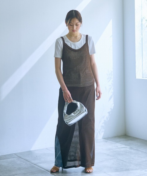 slattgir(スラットジール)の「高身長 メッシュ編キャミワンピース(トールサイズ)Essenave≪動画あり≫(ワンピース・レディース・ブラック/ブラウン・5L/M/L/LL/3L/4L)」の4枚目の写真