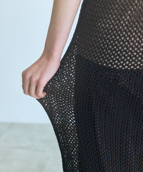 slattgir(スラットジール)の「高身長 メッシュ編キャミワンピース(トールサイズ)Essenave≪動画あり≫(ワンピース・レディース・ブラック/ブラウン・5L/M/L/LL/3L/4L)」の22枚目の写真