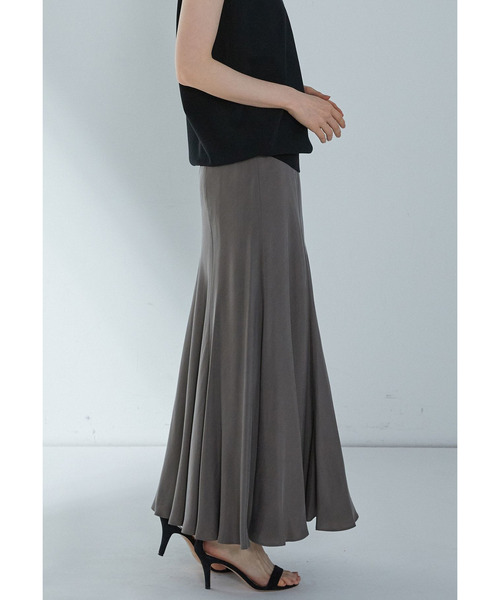 1er Arrondissement(プルミエアロンディスモン)の「キュプラフィブリルマーメイドスカート(スカート・レディース・ブラウン系その他5/ブラウン系その他4/ベージュ系その他・36/38)」の13枚目の写真