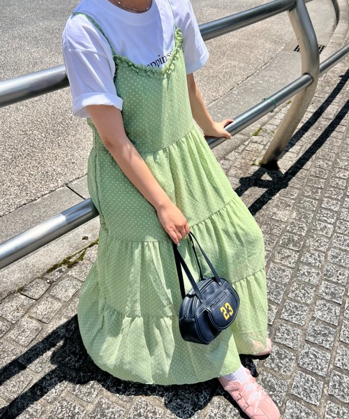 SOLLON.（ソルロン）の「【シュシュset】フリルティアードキャミワンピース（ワンピース・レディース・ホワイト/ライトグリーン/レッド・FREE）」の4枚目の写真