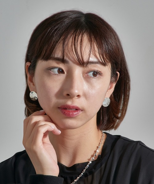 PHILIPPE AUDIBERT（フィリップ オーディベール）の「【PHILIPPE AUDIBERT】プレートピアス Sola earrings brass silver plated BO6635（ピアス（両耳用）・レディース・シルバー・FREE）」の6枚目の写真