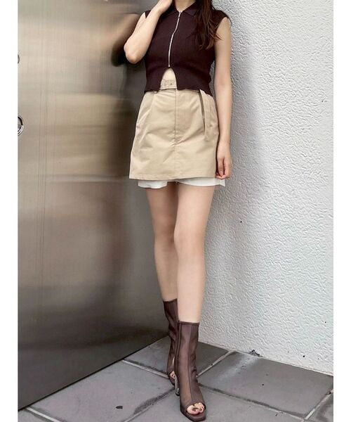 MERCURYDUO(マーキュリーデュオ)の「ベルト付きレイヤードミニスカートパンツ(スカート・レディース・ベージュ/チャコールグレー・SMALL/MEDIUM)」の5枚目の写真