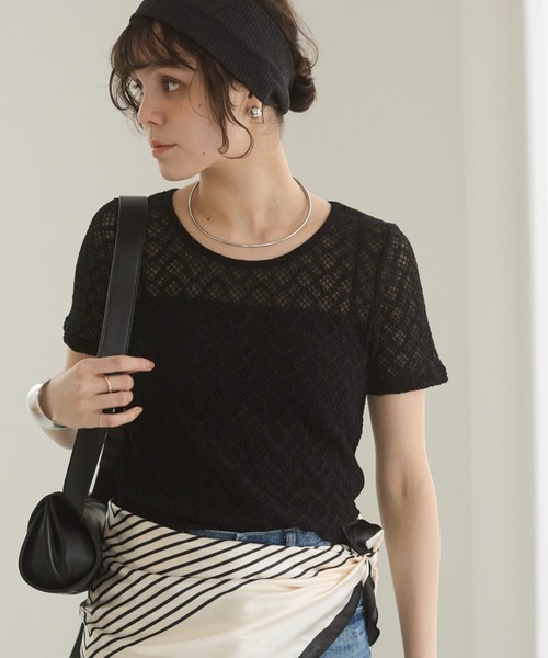 ANGIE(アンジー)の「ストレッチレース シアートップス (半袖)(Tシャツ/カットソー・レディース・ホワイト/アイボリー/ブラック・FREE)」の9枚目の写真