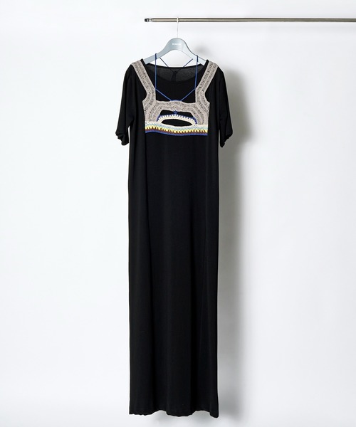RUMCHE(ラムシェ)の「Knit Docking Cutsew Dress / ニットドッキングカットソードレス(ワンピース・レディース・ブラック/チャコールグレー・FREE)」の6枚目の写真