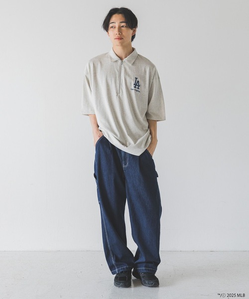 LOWRYS FARM(ローリーズファーム)の「MLBハーフZIPポロSS 492782(Tシャツ/カットソー・メンズ・ネイビー/アイボリー/チャコールグレー・MEDIUM/LARGE)」の4枚目の写真