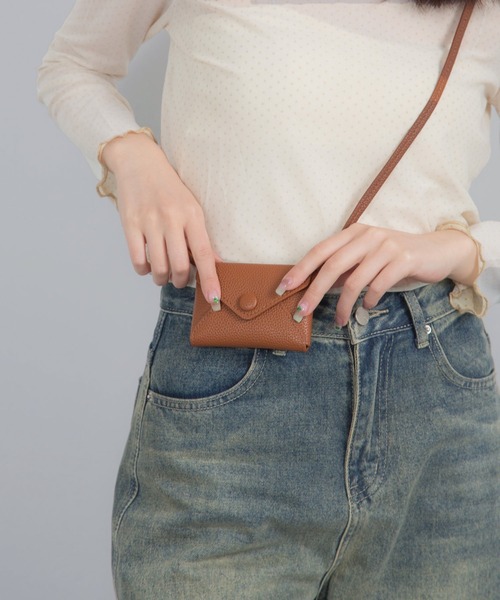 Chiina（チーナ）の「Chiina / 4Way ショルダーミニポーチ（ショルダーバッグ・レディース・ブラウン/ライトブルー/レッド/キャメル/ベージュ/ホワイト/ブラック・FREE）」の22枚目の写真