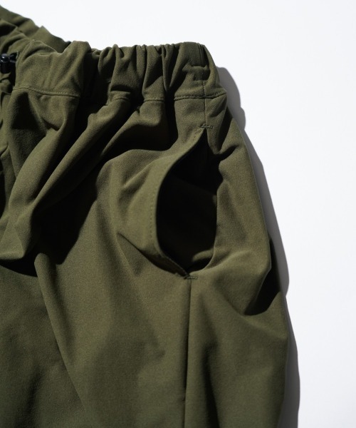 SUNNY  SPORTS（サニースポーツ）の「SUNNY SPORTS / サニースポーツ DRAWSTRING EASY SHORTS Primeflex イージーショーツ ドローストリング プライムフレックス（その他パンツ・メンズ・ブラック/オリーブ/ブラウン・LARGE/MEDIUM）」の7枚目の写真