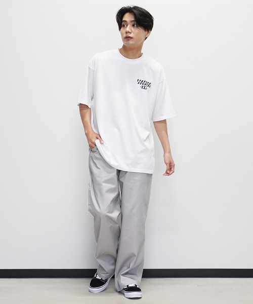 En serio TOKYO（エンソリオトーキョー）の「グラフィックプリントTシャツ（Tシャツ/カットソー・メンズ・ホワイト系その他2/ブラック系その他/ブラック系その他2/ホワイト系その他・MEDIUM/LARGE）」の18枚目の写真