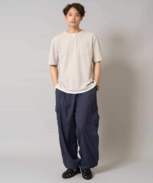 a.v.v(アーヴェヴェ)の「【軽量】ワイドシルエットイージーカーゴパンツ(その他パンツ・メンズ・ブラック/ネイビー・46/48)」の3枚目の写真