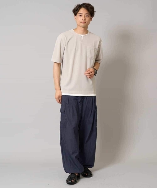 a.v.v(アーヴェヴェ)の「【軽量】ワイドシルエットイージーカーゴパンツ(その他パンツ・メンズ・ブラック/ネイビー・46/48)」の5枚目の写真