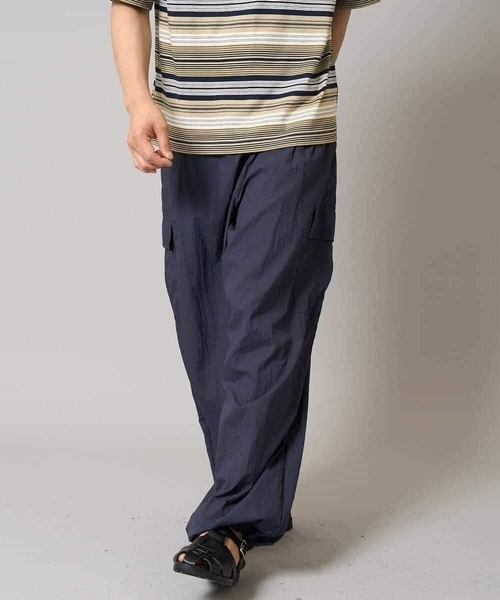 a.v.v(アーヴェヴェ)の「【軽量】ワイドシルエットイージーカーゴパンツ(その他パンツ・メンズ・ブラック/ネイビー・46/48)」の19枚目の写真