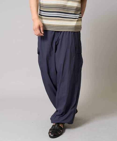 a.v.v(アーヴェヴェ)の「【軽量】ワイドシルエットイージーカーゴパンツ(その他パンツ・メンズ・ブラック/ネイビー・46/48)」の20枚目の写真