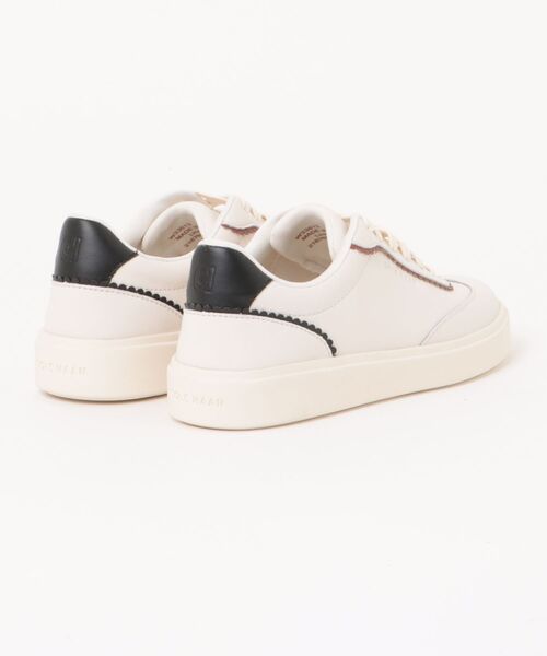 COLE HAAN(コールハーン)の「グランド クロスコート アロウ スニーカー womens(スニーカー・レディース・ホワイト・7.5/7/6.5/6/8/5.5)」の3枚目の写真