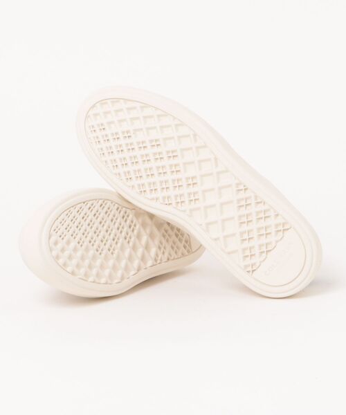 COLE HAAN(コールハーン)の「グランド クロスコート アロウ スニーカー womens(スニーカー・レディース・ホワイト・7.5/7/6.5/6/8/5.5)」の4枚目の写真