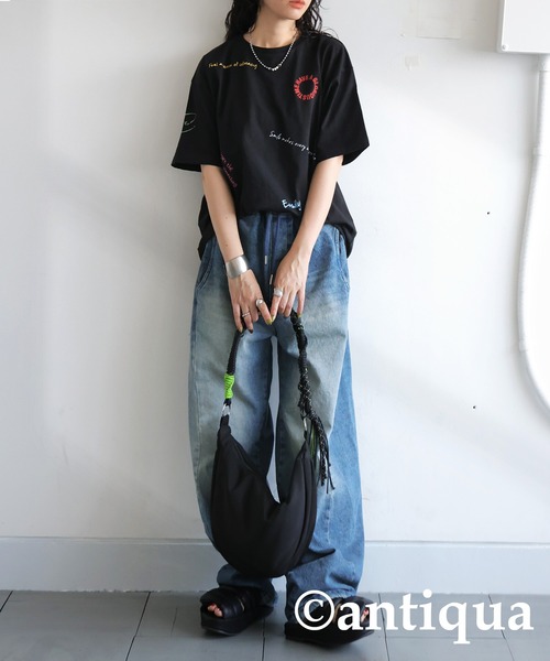 antiqua(アンティカ)の「ロゴフォトプリントTシャツ(Tシャツ/カットソー・レディース・ブラック系その他/ホワイト系その他/ブラック/ホワイト・R/P)」の21枚目の写真