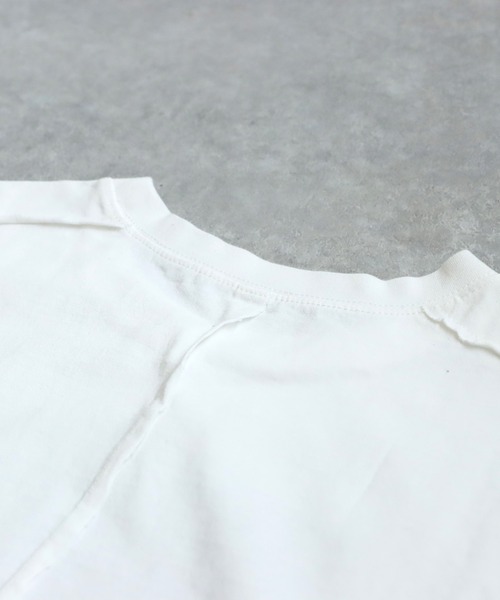 antiqua(アンティカ)の「ロゴフォトプリントTシャツ(Tシャツ/カットソー・レディース・ブラック系その他/ホワイト系その他/ブラック/ホワイト・R/P)」の6枚目の写真