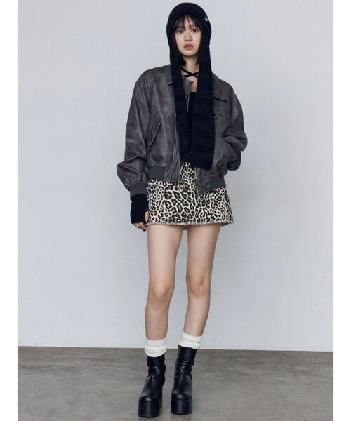 EMODA（エモダ）の「ラウンドサイドゴアブーツ（ブーツ・レディース・ブラウン/ブラック・LARGE/MEDIUM/SMALL）」の8枚目の写真