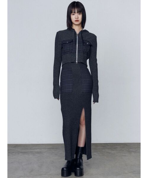 EMODA（エモダ）の「ラウンドサイドゴアブーツ（ブーツ・レディース・ブラウン/ブラック・LARGE/MEDIUM/SMALL）」の11枚目の写真