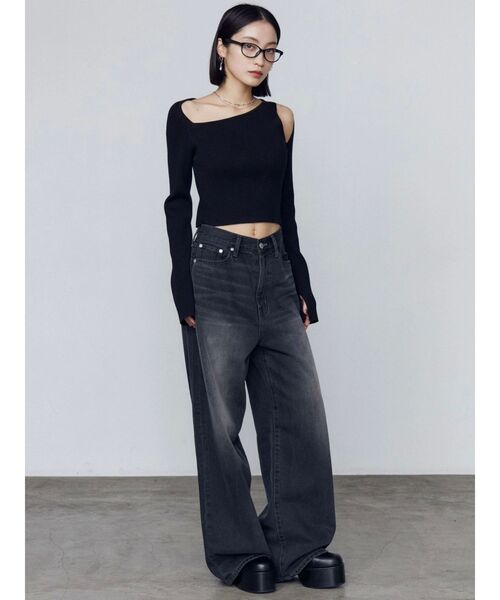 EMODA（エモダ）の「ラウンドサイドゴアブーツ（ブーツ・レディース・ブラウン/ブラック・LARGE/MEDIUM/SMALL）」の21枚目の写真