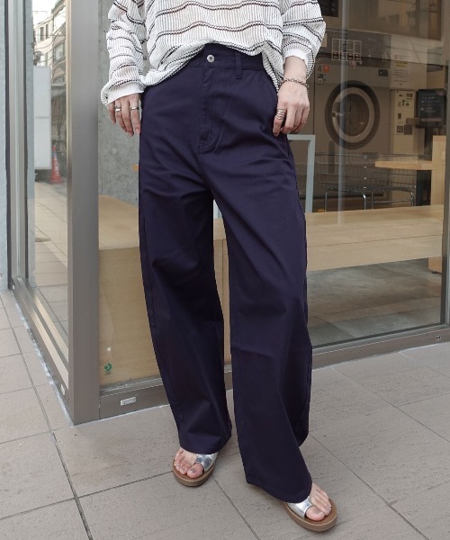 CORNERS（コーナーズ）の「ワイドエッグチノパンツ（チノパンツ・レディース・ライトベージュ/ブラック/ネイビー/チャコールグレー・マルチサイズ）」の21枚目の写真