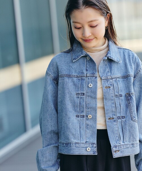 BEAMS HEART（ビームスハート）の「クロップド デニム ジャケット（デニムジャケット・レディース・ブラック/ブルー・FREE）」の2枚目の写真