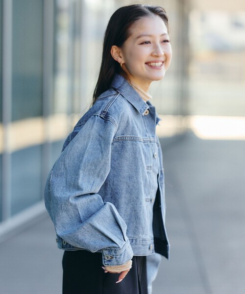 BEAMS HEART（ビームスハート）の「クロップド デニム ジャケット（デニムジャケット・レディース・ブラック/ブルー・FREE）」の11枚目の写真